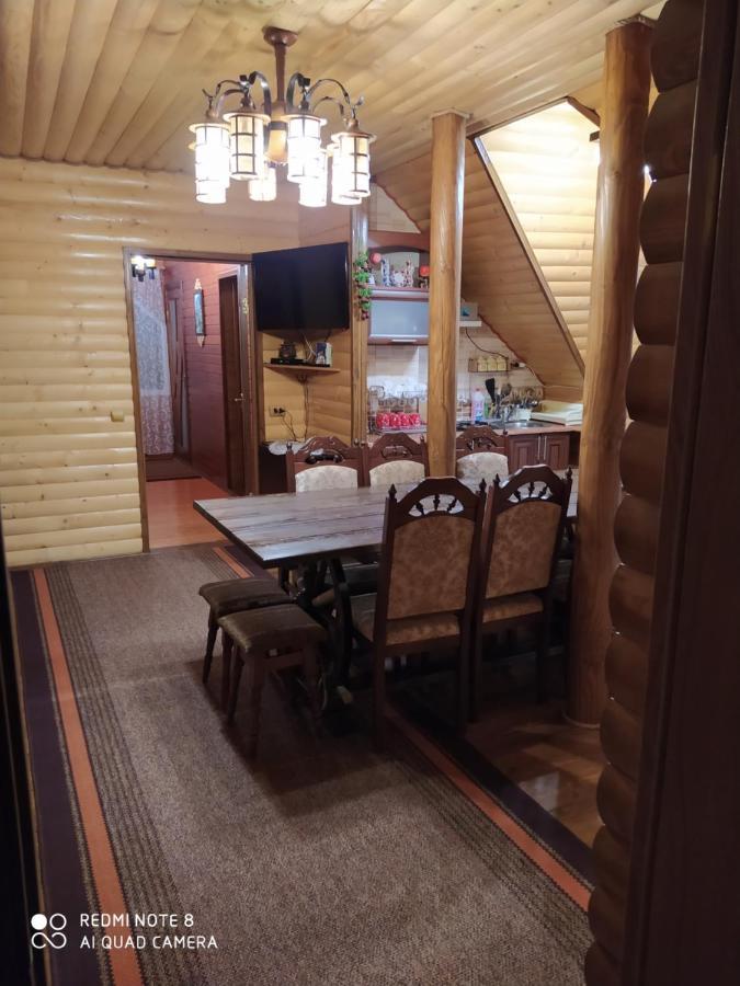 Sadyba Gostynniy Dvir Izki Exterior foto