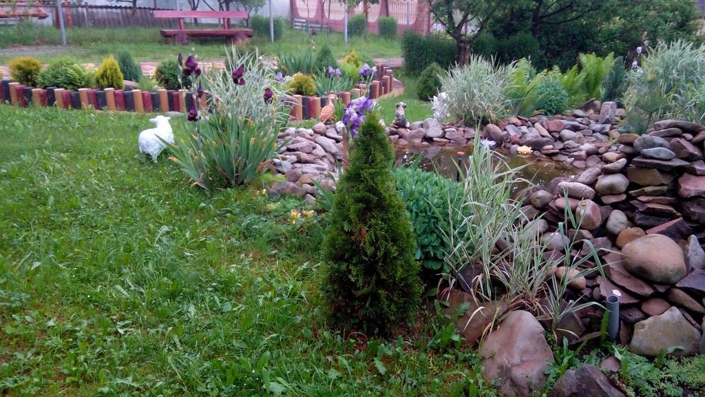 Sadyba Gostynniy Dvir Izki Exterior foto