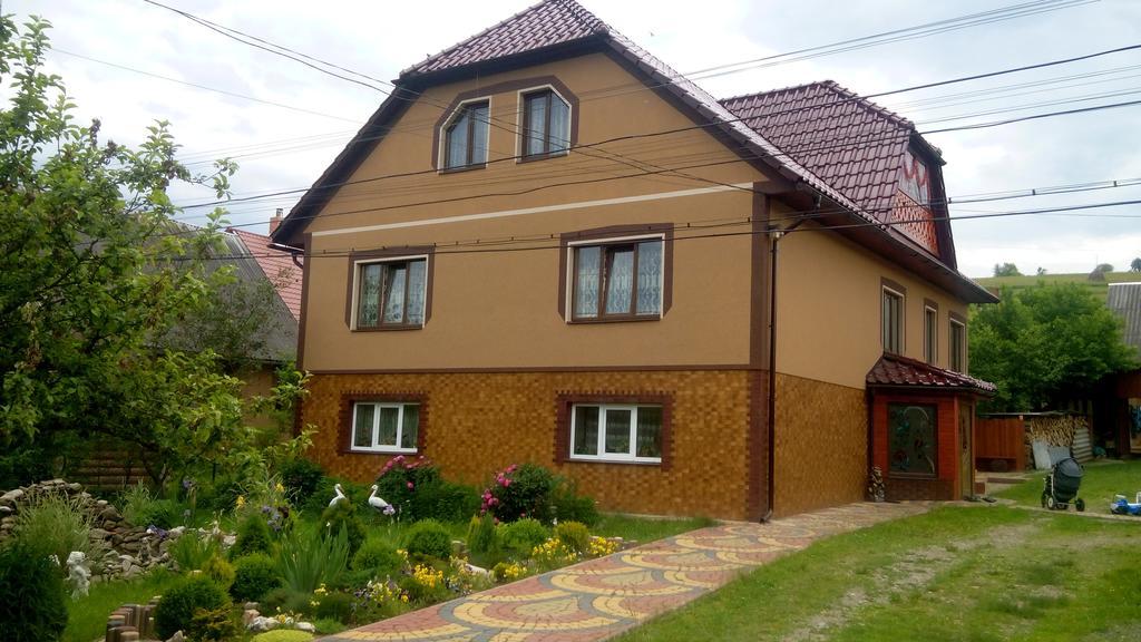 Sadyba Gostynniy Dvir Izki Exterior foto